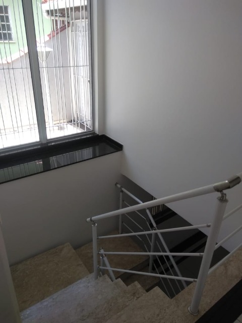 Sobrado à venda com 3 quartos, 200m² - Foto 19