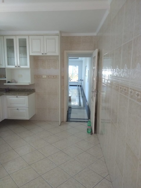 Sobrado à venda com 3 quartos, 200m² - Foto 24