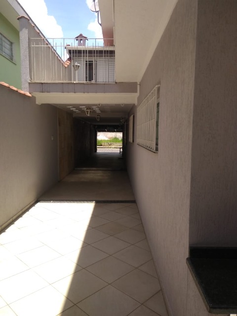 Sobrado à venda com 3 quartos, 200m² - Foto 32