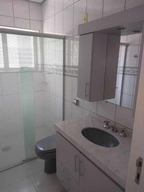 Sobrado à venda com 3 quartos, 200m² - Foto 34