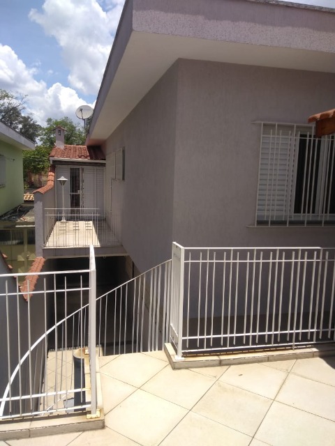 Sobrado à venda com 3 quartos, 200m² - Foto 35