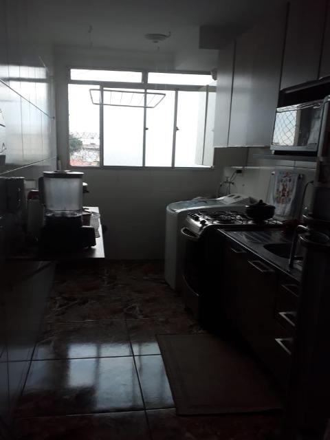 Apartamento à venda com 2 quartos, 48m² - Foto 2