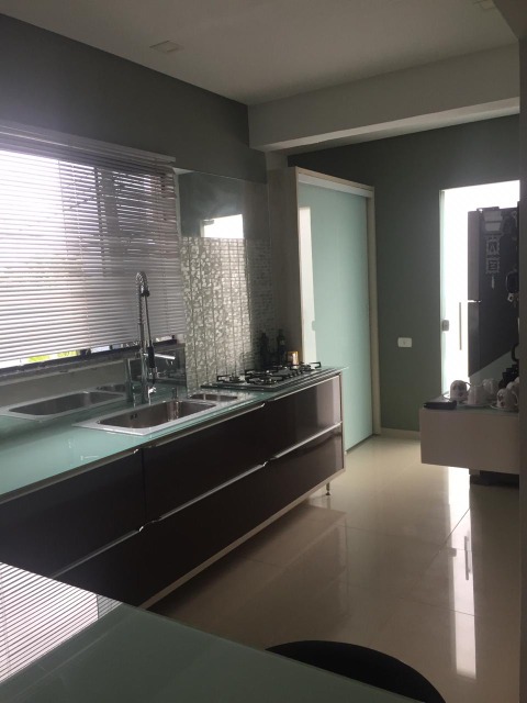 Casa à venda com 4 quartos, 230m² - Foto 18