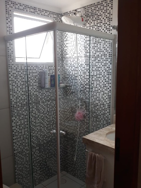 Apartamento à venda com 2 quartos, 45m² - Foto 11