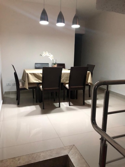 Sobrado à venda com 2 quartos, 200m² - Foto 8