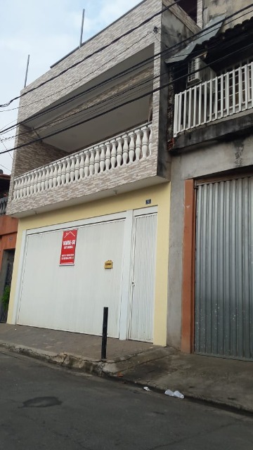 Sobrado à venda com 2 quartos, 125m² - Foto 1