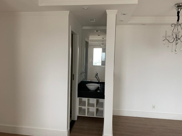 Apartamento à venda com 2 quartos, 65m² - Foto 10