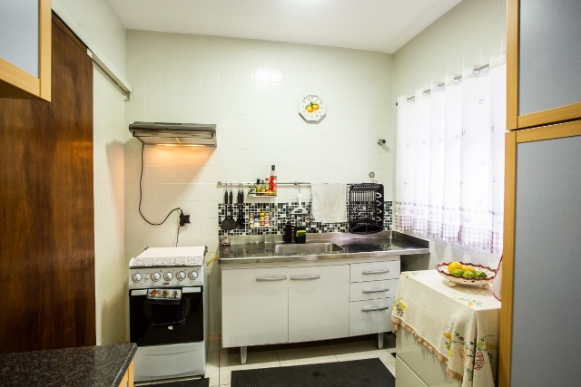 Apartamento à venda com 3 quartos, 100m² - Foto 8