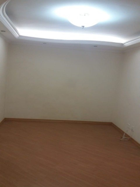 Apartamento à venda com 2 quartos, 64m² - Foto 9