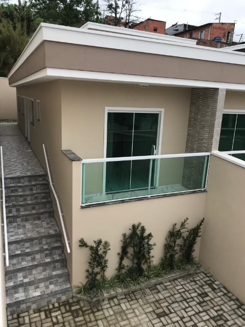 Casa à venda com 2 quartos, 70m² - Foto 5