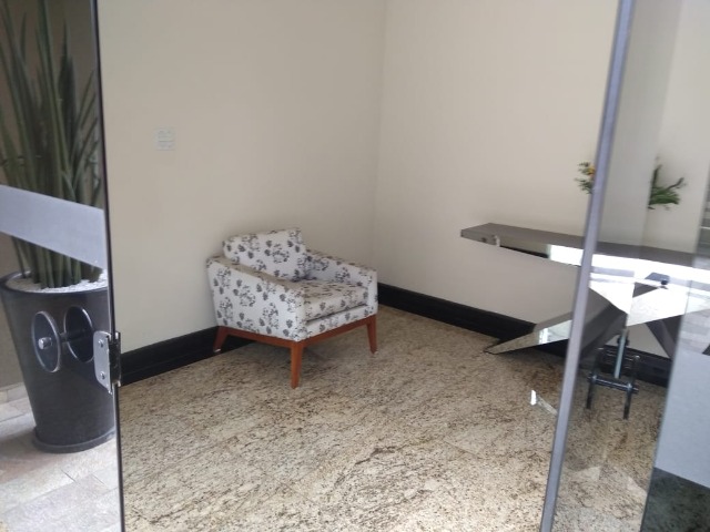 Apartamento à venda com 3 quartos, 80m² - Foto 15