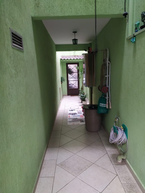 Sobrado à venda com 4 quartos, 225m² - Foto 15