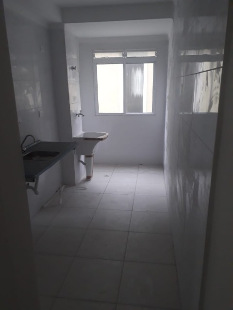 Apartamento à venda com 2 quartos, 50m² - Foto 3