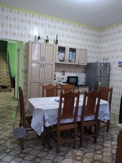 Casa à venda com 3 quartos, 174m² - Foto 14