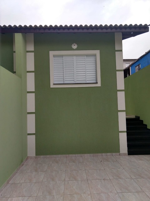 Casa à venda com 2 quartos, 125m² - Foto 1