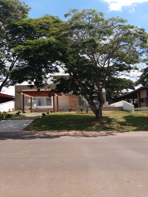 Sobrado à venda com 4 quartos, 450m² - Foto 2