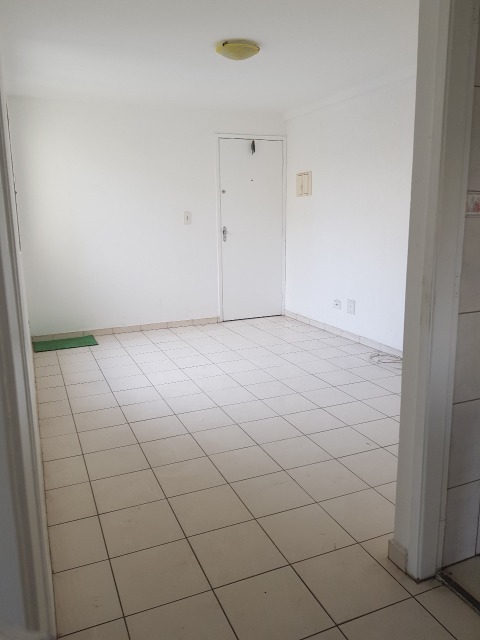 Apartamento à venda e aluguel com 2 quartos, 50m² - Foto 7