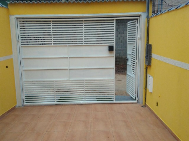 Sobrado à venda com 2 quartos, 83m² - Foto 2