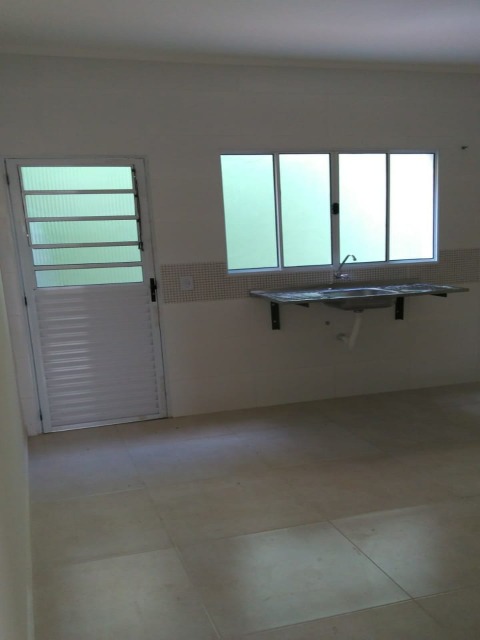 Sobrado à venda com 2 quartos, 68m² - Foto 11