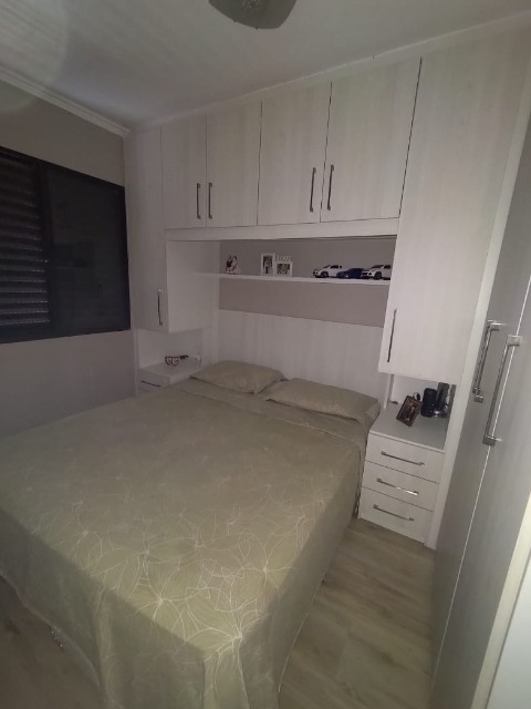 Apartamento à venda com 2 quartos, 49m² - Foto 40