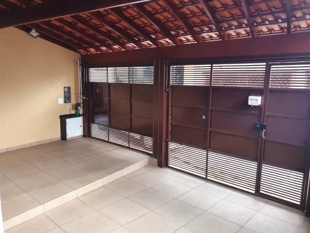 Sobrado à venda com 3 quartos, 147m² - Foto 1