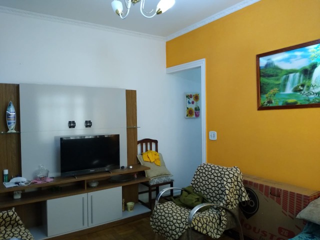 Casa à venda com 2 quartos, 70m² - Foto 7