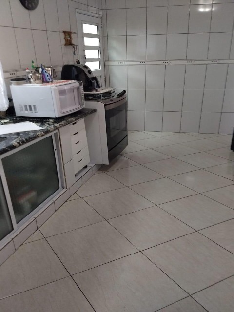 Sobrado à venda com 3 quartos, 250m² - Foto 15