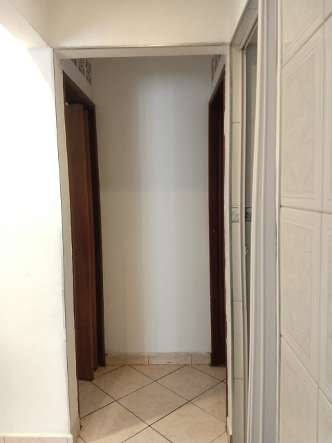 Apartamento à venda com 2 quartos, 50m² - Foto 11