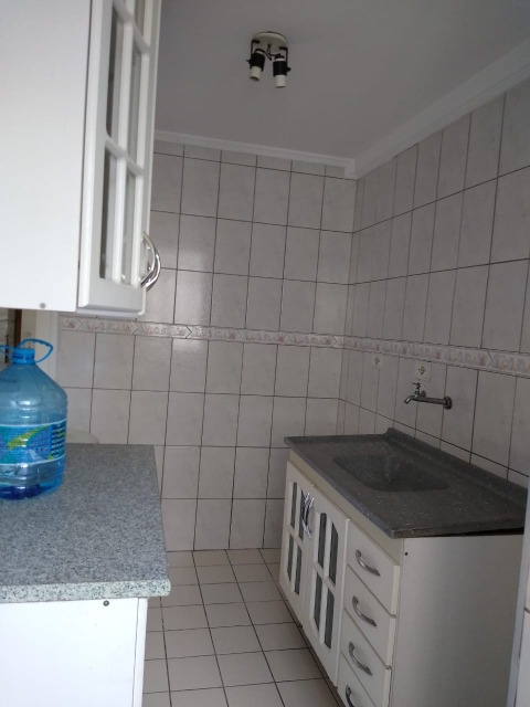 Apartamento à venda e aluguel com 2 quartos, 50m² - Foto 18