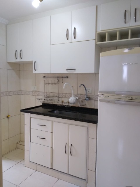 Apartamento à venda e aluguel com 2 quartos, 50m² - Foto 15