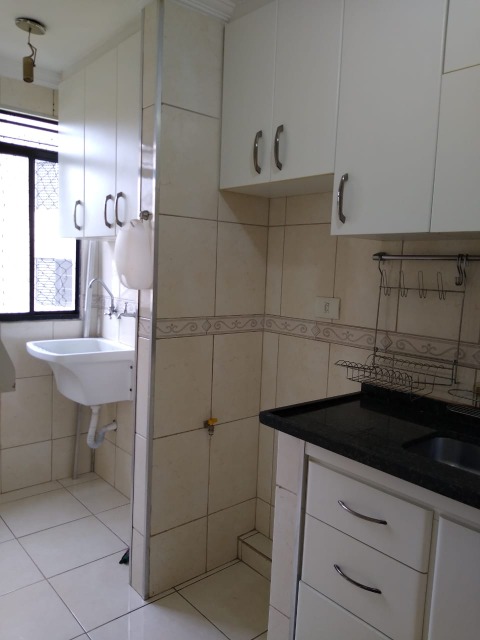 Apartamento à venda e aluguel com 2 quartos, 50m² - Foto 16