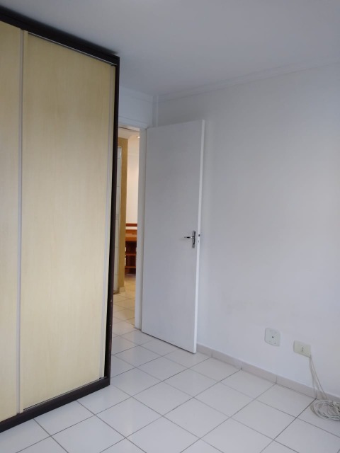 Apartamento à venda e aluguel com 2 quartos, 50m² - Foto 21