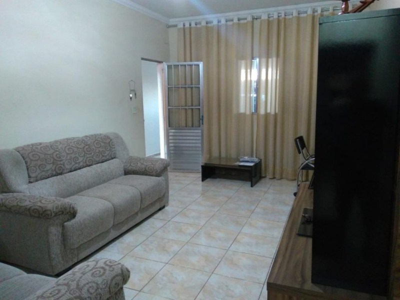 Sobrado à venda com 3 quartos, 160m² - Foto 3