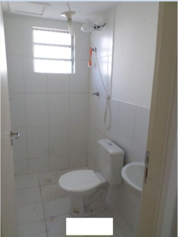 Apartamento à venda com 2 quartos, 60m² - Foto 2