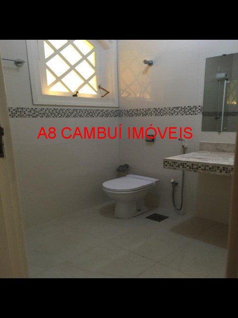 Casa para alugar com 3 quartos, 555m² - Foto 25