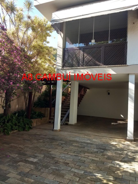 Casa à venda com 3 quartos, 372m² - Foto 1