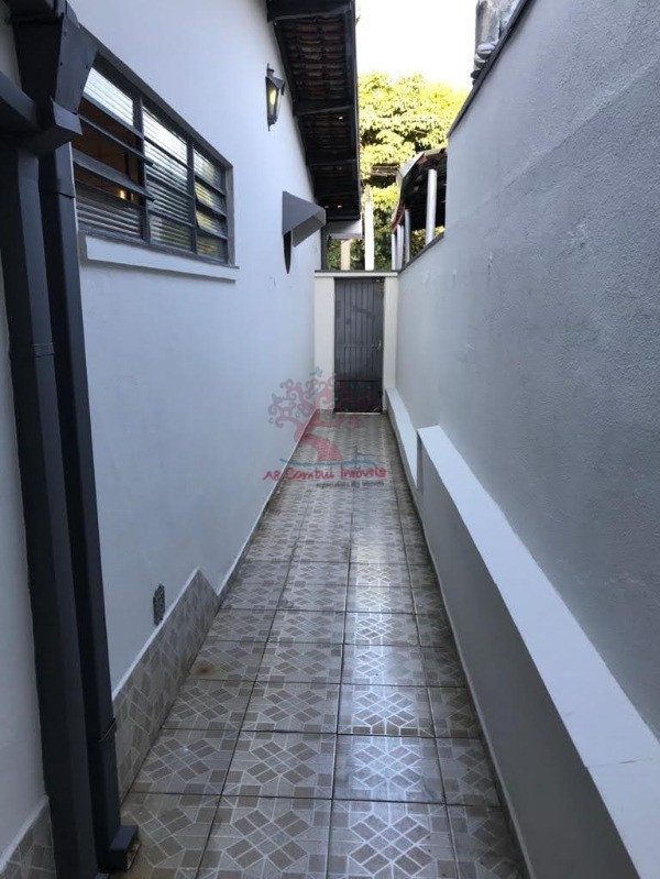 Casa à venda com 3 quartos, 250m² - Foto 20