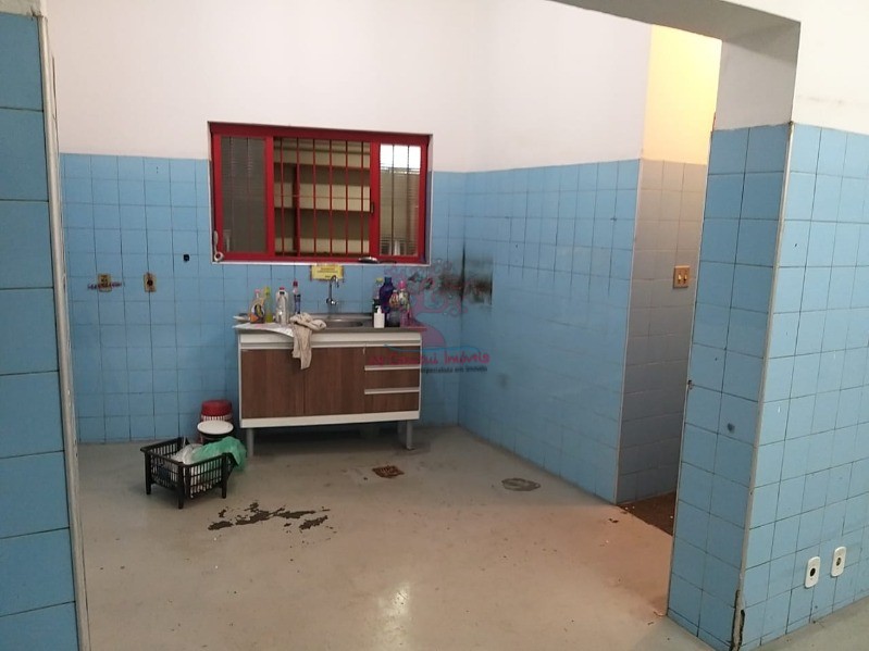 Prédio Inteiro à venda e aluguel com 4 quartos, 700m² - Foto 17