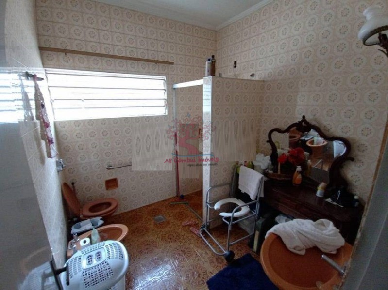 Prédio Inteiro à venda com 3 quartos, 216m² - Foto 12