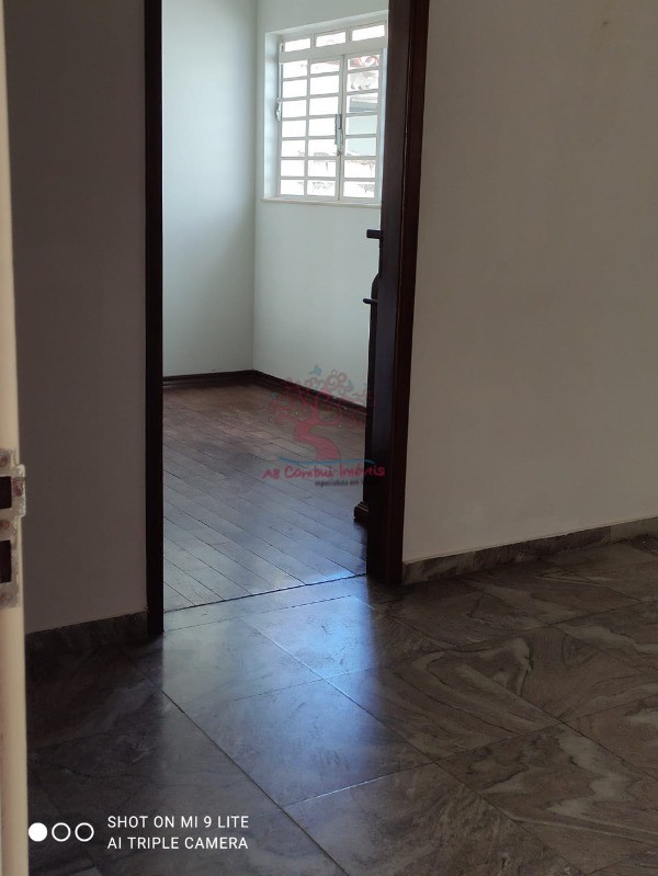 Sobrado à venda com 4 quartos, 270m² - Foto 8