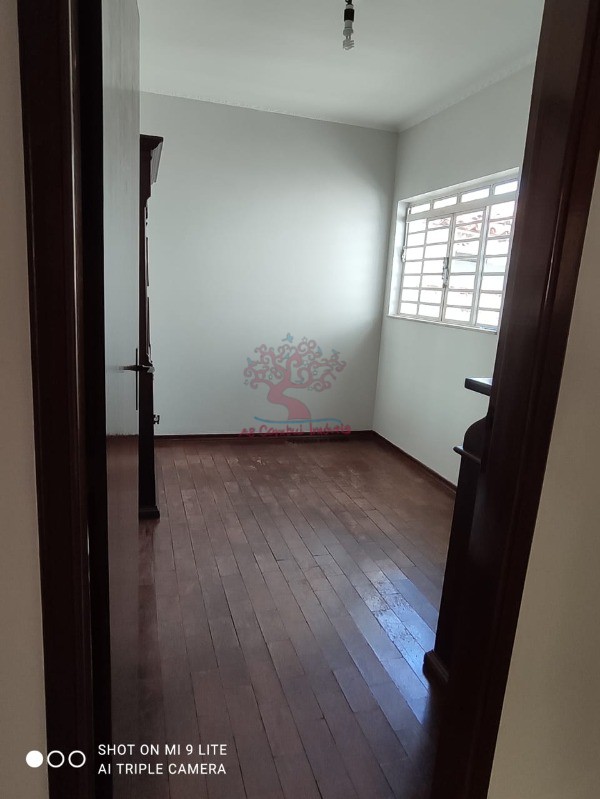 Sobrado à venda com 4 quartos, 270m² - Foto 19