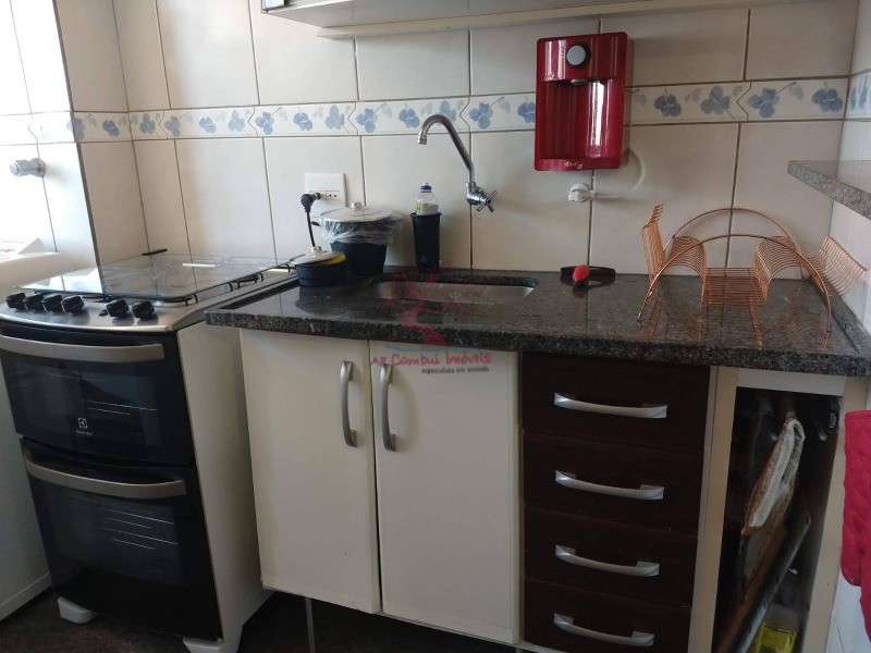 Apartamento à venda com 3 quartos, 70m² - Foto 13