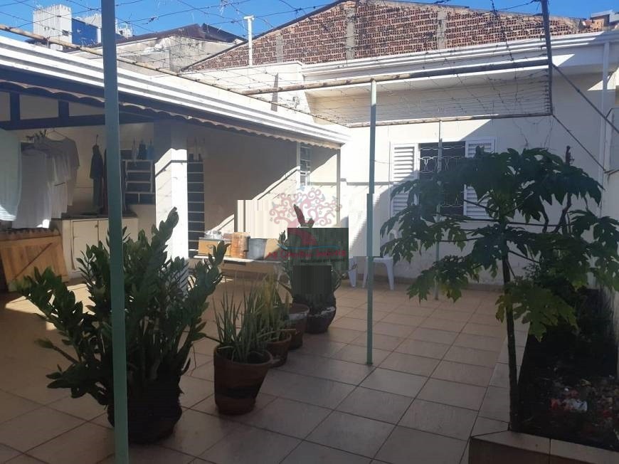 Casa à venda com 3 quartos, 224m² - Foto 16