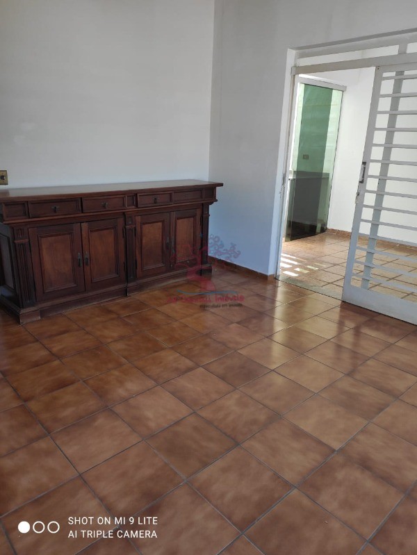 Sobrado à venda com 4 quartos, 270m² - Foto 4