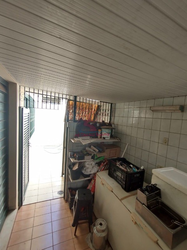 Casa à venda com 3 quartos, 260m² - Foto 13