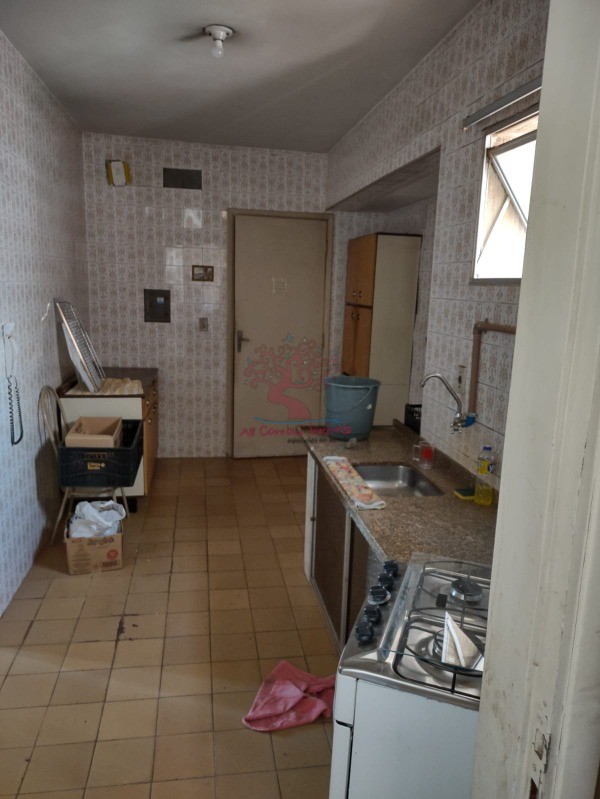 Apartamento à venda com 2 quartos, 80m² - Foto 3