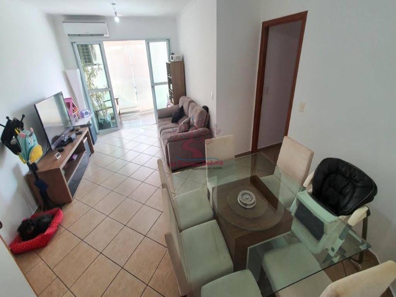 Apartamento à venda com 3 quartos, 130m² - Foto 2