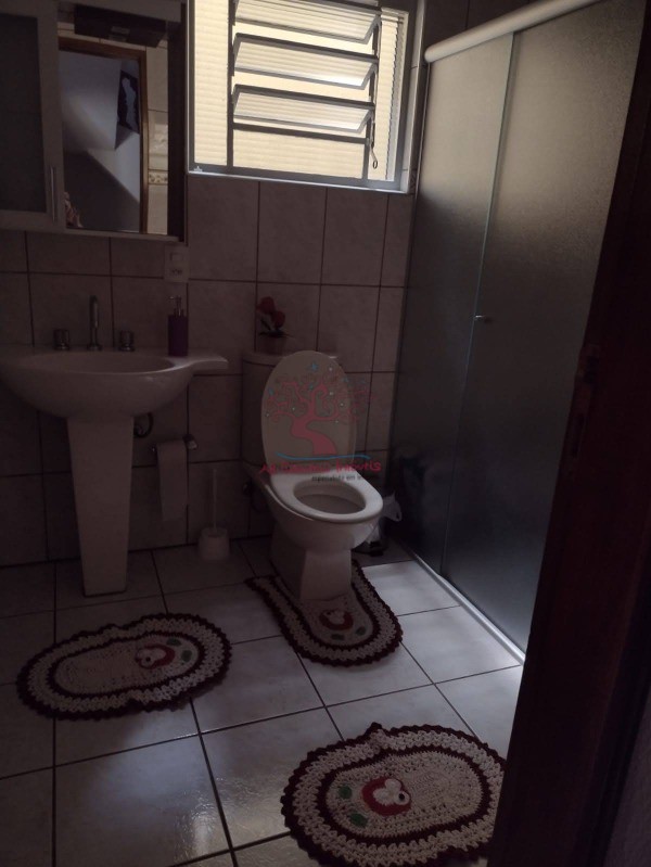 Sobrado à venda com 2 quartos, 180m² - Foto 18