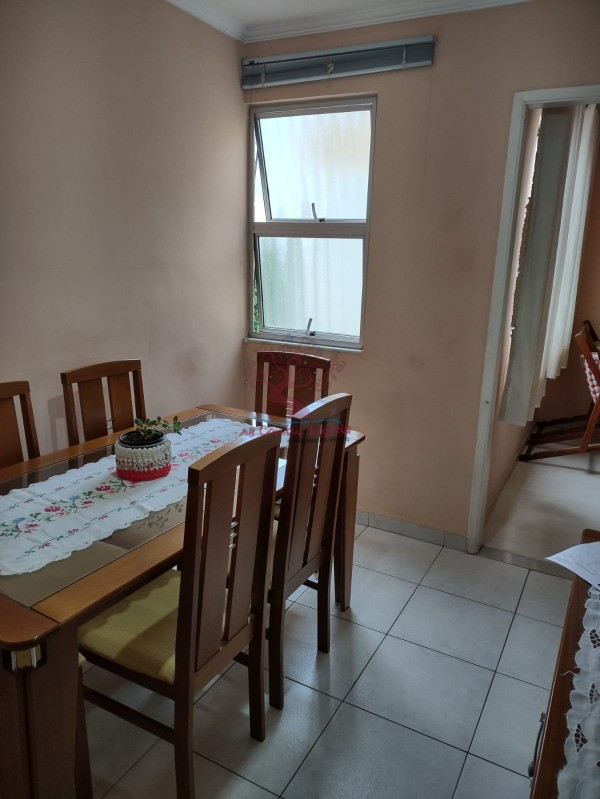 Apartamento à venda com 3 quartos, 76m² - Foto 2