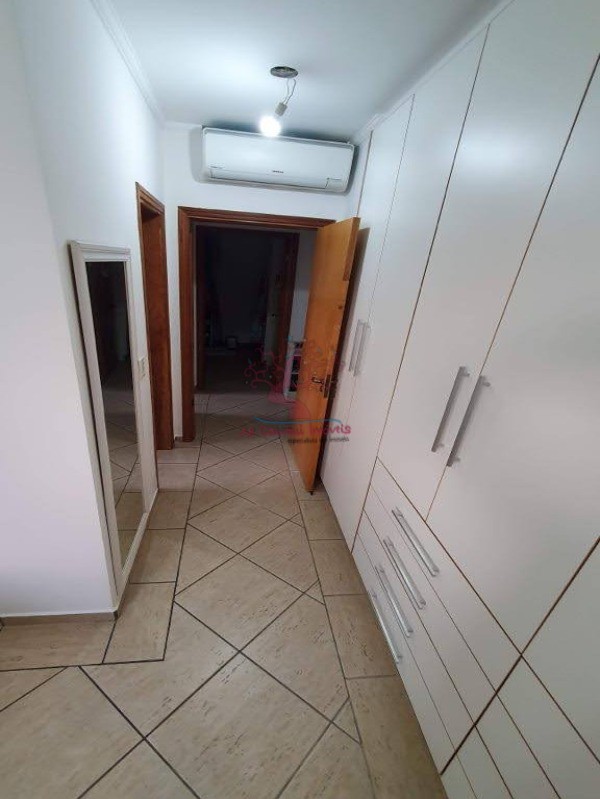 Apartamento à venda com 3 quartos, 130m² - Foto 15